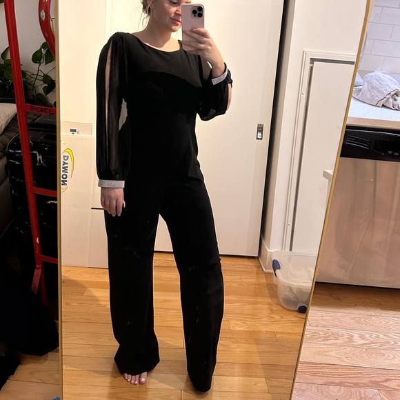 Pant suit - Picture 2 of 7